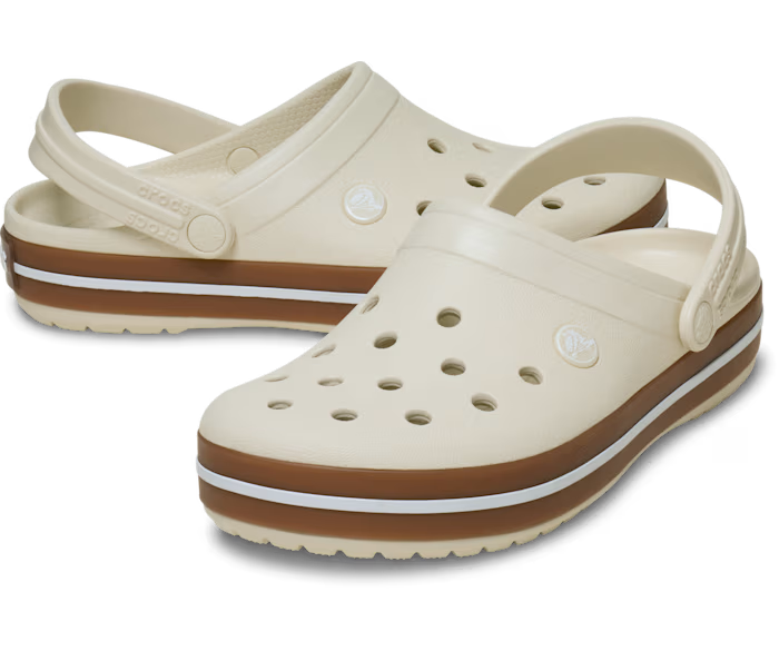 crocs-gallery-color:summit white; color:Summit White; alt:ALT110; file:212756_2MD-ALT110