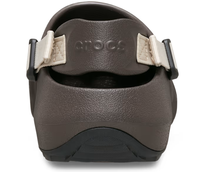 crocs-gallery-color:espresso; color:Espresso; alt:ALT160; file:212809_206-ALT160