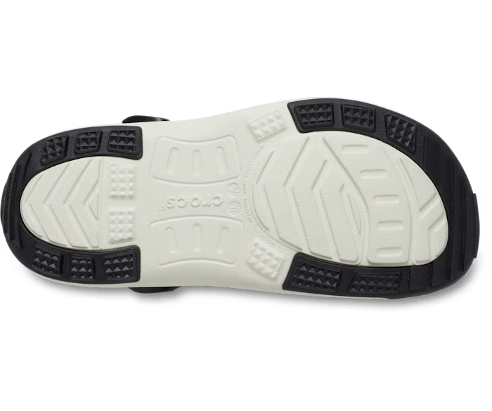 crocs-gallery-color:summit white; color:Summit White; alt:ALT130; file:212809_2MD-ALT130