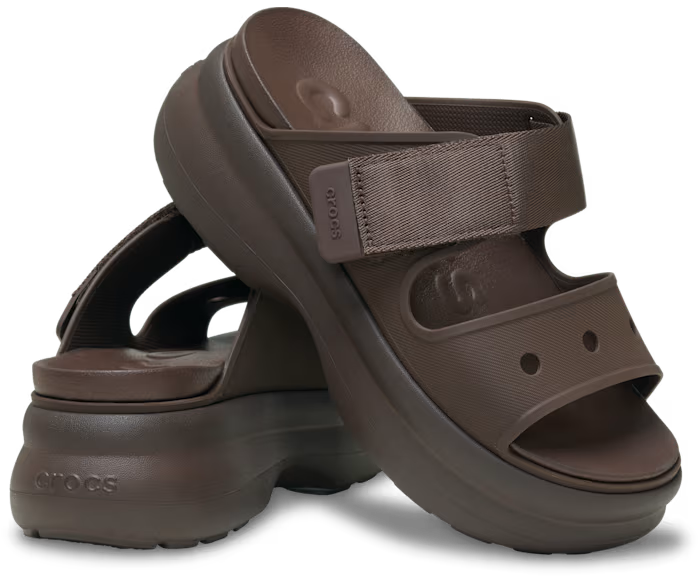crocs-gallery-color:coffee; color:Coffee; alt:ALT110; file:212861_21Q-ALT110
