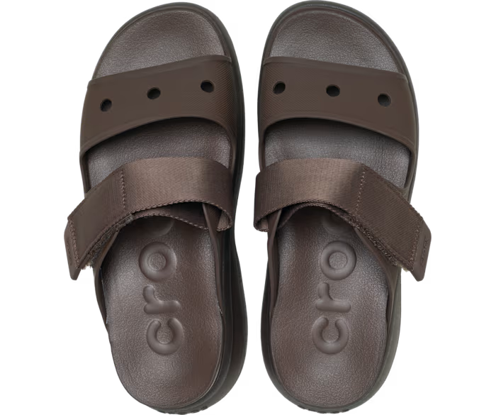 crocs-gallery-color:coffee; color:Coffee; alt:ALT120; file:212861_21Q-ALT120