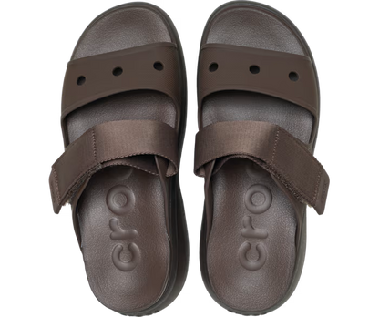 crocs-gallery-color:coffee; color:Coffee; alt:ALT120; file:212861_21Q-ALT120