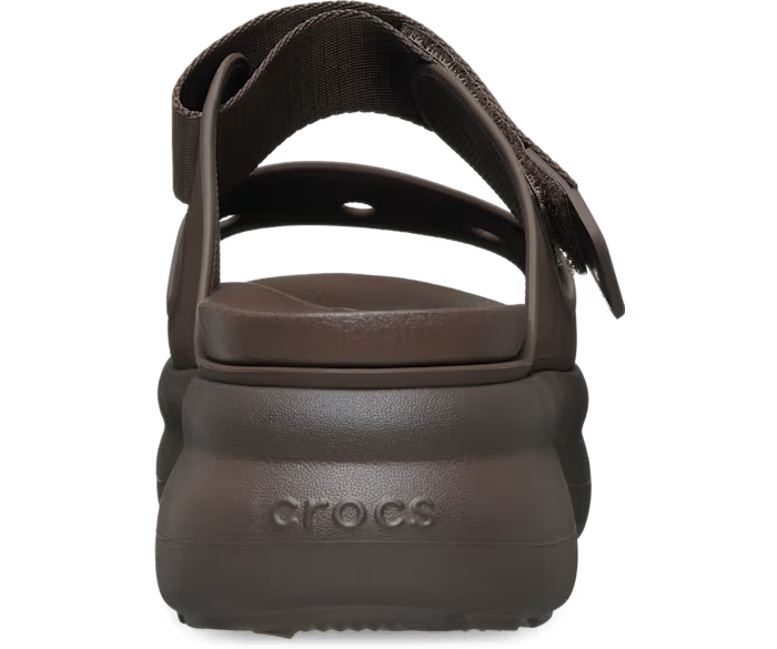 crocs-gallery-color:coffee; color:Coffee; alt:ALT160; file:212861_21Q-ALT160