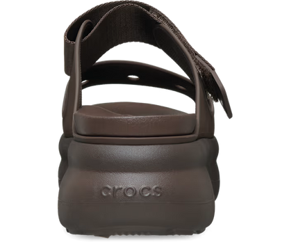 crocs-gallery-color:coffee; color:Coffee; alt:ALT160; file:212861_21Q-ALT160