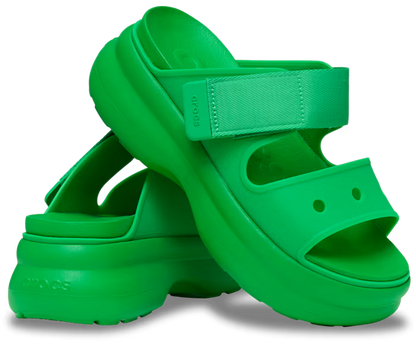 crocs-gallery-color:green strike; color:Green Strike; alt:ALT110; file:212861_2CQ-ALT110