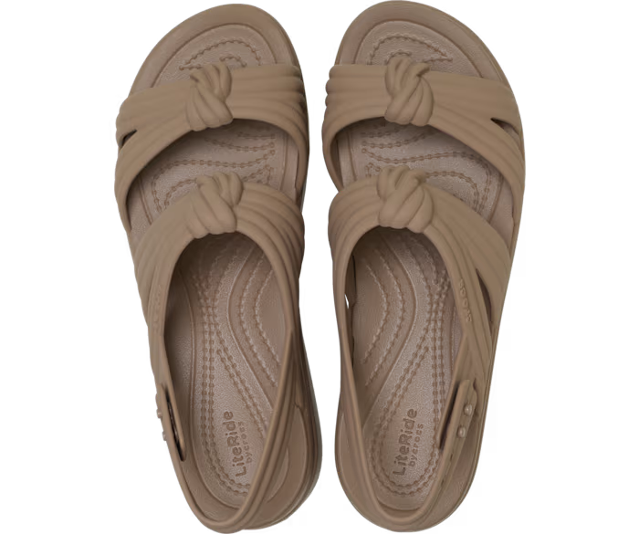 crocs-gallery-color:latte; color:Latte; alt:ALT120; file:212864_2Q9-ALT120