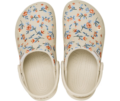 crocs-gallery-color:frappe; color:Frappé; alt:ALT120; file:212878_2MC-ALT120