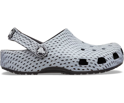 crocs-gallery-color:black; color:Black; alt:ALT100; file:212927_001-ALT100