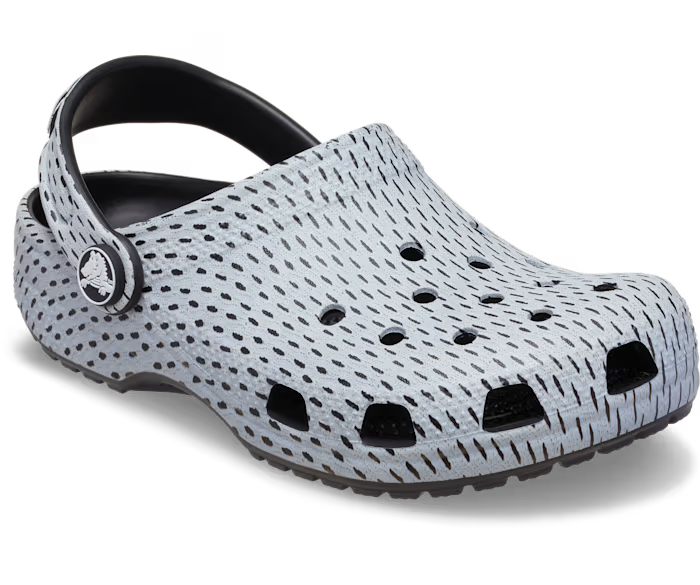 crocs-gallery-color:black; color:Black; alt:ALT140; file:212927_001-ALT140