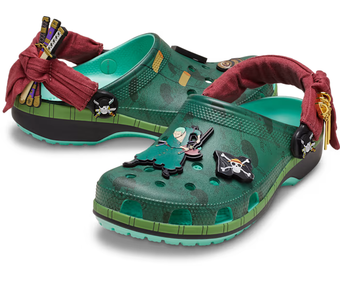 Crocs ONE PIECE Zoro Classic Clog ALT110