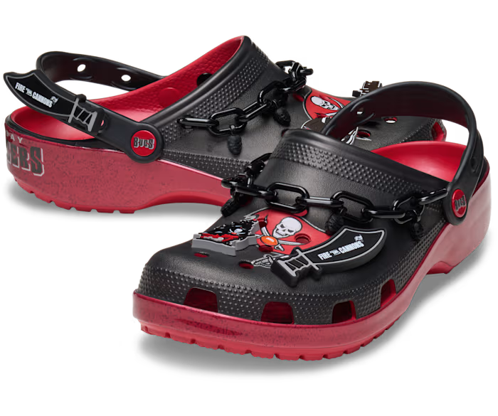 Crocs NFL Tampa Bay Buccaneers Classic Clog ALT110
