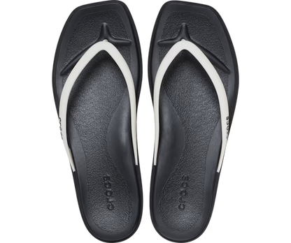 crocs-gallery-color:black/chalk; color:Black/Chalk; alt:ALT100; file:213323_0O5-ALT100