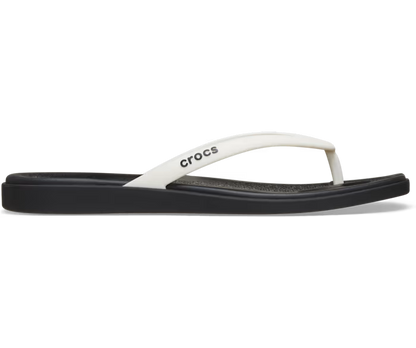 crocs-gallery-color:black/chalk; color:Black/Chalk; alt:ALT120; file:213323_0O5-ALT120