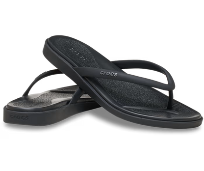 crocs-gallery-color:black; color:Black; alt:ALT110; file:213381_001-ALT110