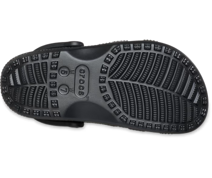Crocs Classic Hearts Cut Out Clog ALT130