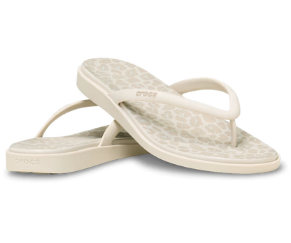 crocs-gallery-color:almond tint/leopard; color:Almond Tint/Leopard; alt:ALT110; file:213503_0RH-ALT110