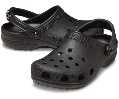 crocs-gallery-color:black; color:Black; alt:ALT110; file:213520_001-ALT110