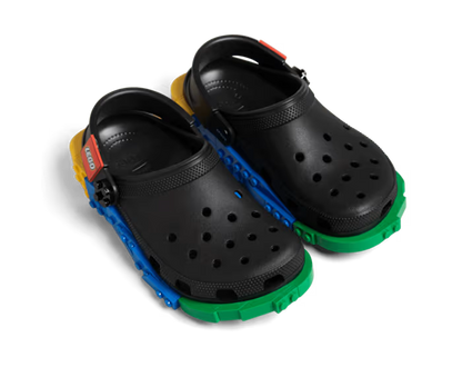 crocs-gallery-color:black; color:Black; alt:ALT110; file:213811_001-ALT110