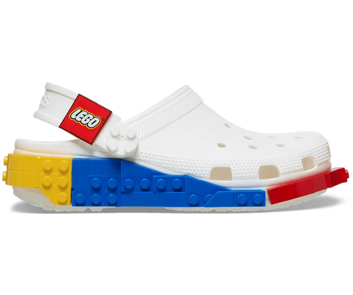 crocs-gallery-color:white; color:White; alt:ALT100; file:213811_100-ALT100