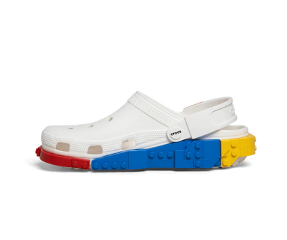 crocs-gallery-color:white; color:White; alt:ALT130; file:213811_100-ALT130