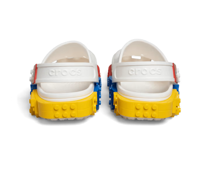 crocs-gallery-color:white; color:White; alt:ALT140; file:213811_100-ALT140
