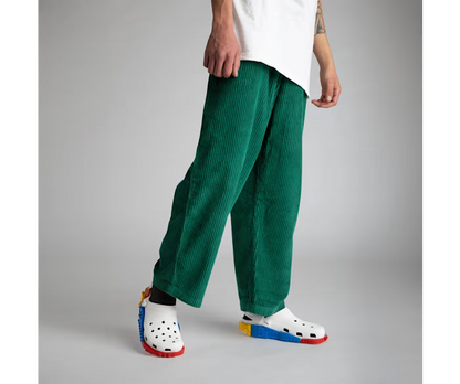 crocs-gallery-color:white; color:White; alt:ALT160; file:213811_100-ALT160