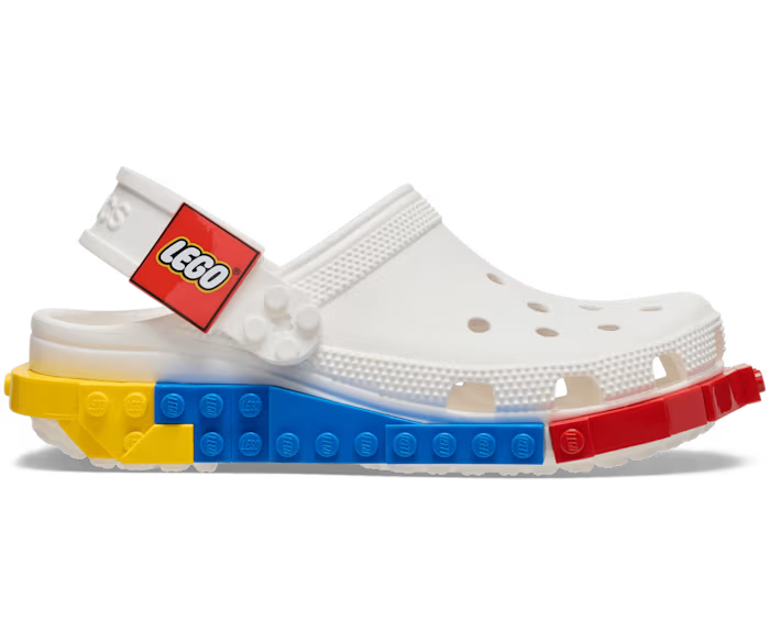 crocs-gallery-color:white; color:White; alt:ALT100; file:213812_100-ALT100