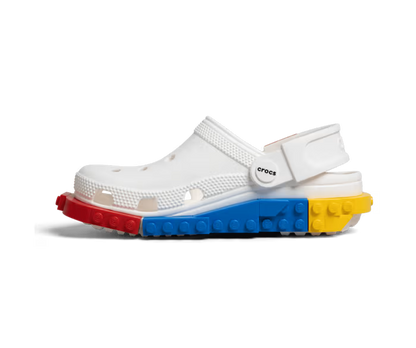 crocs-gallery-color:white; color:White; alt:ALT130; file:213812_100-ALT130