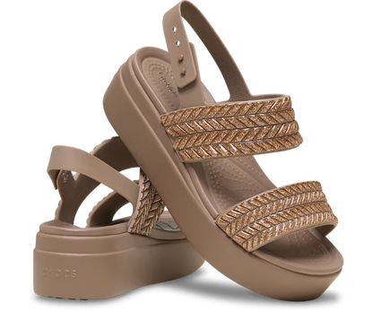 crocs-gallery-color:latte; color:Latte; alt:ALT110; file:213969_2Q9-ALT110