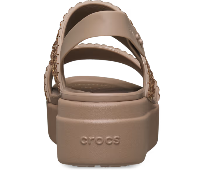 crocs-gallery-color:latte; color:Latte; alt:ALT160; file:213969_2Q9-ALT160